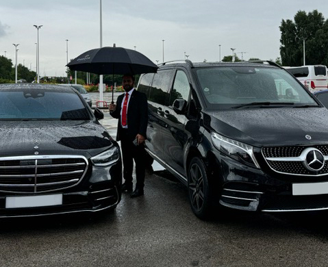 Xclusive chauffeur with the Mercedes S-Class and V-Class